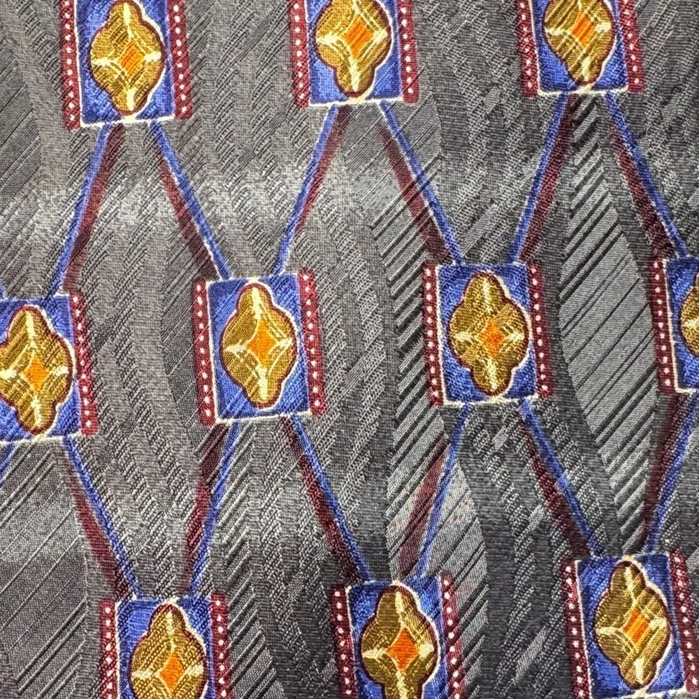 Beautiful Robert Talbott Nordstrom Best of Class Hand Sewn Gray/Gold Silk Tie